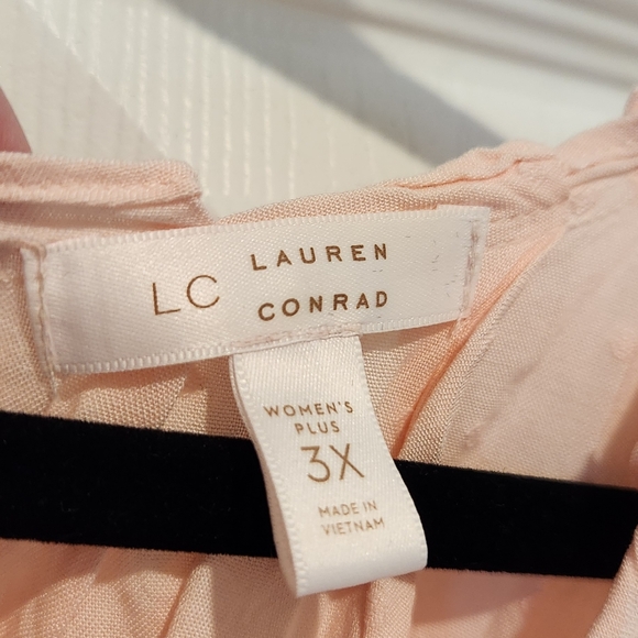 LC Lauren Conrad Light Pink Blouse - Picture 2 of 4